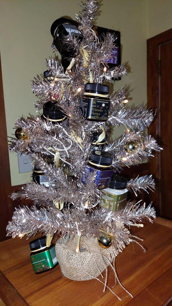 A New Zealand Christmas with New Zealand Manuka Honey and Pohutukawa Honey